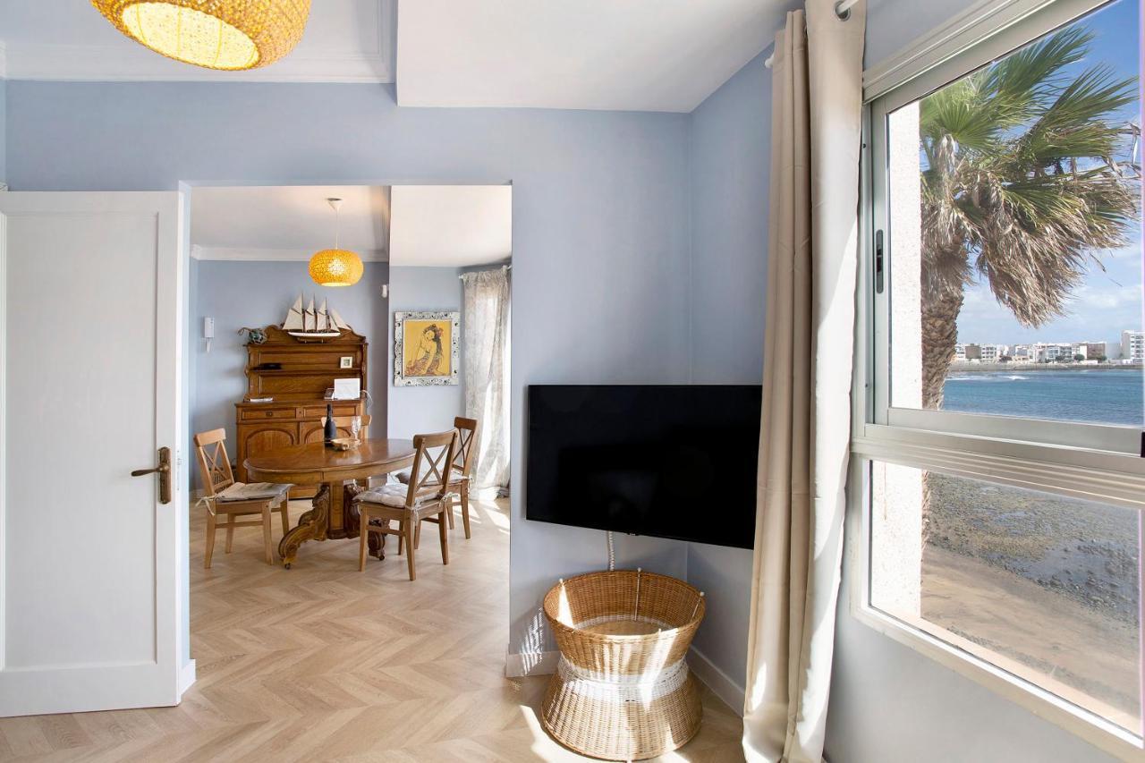 Apartment Ocean Side *